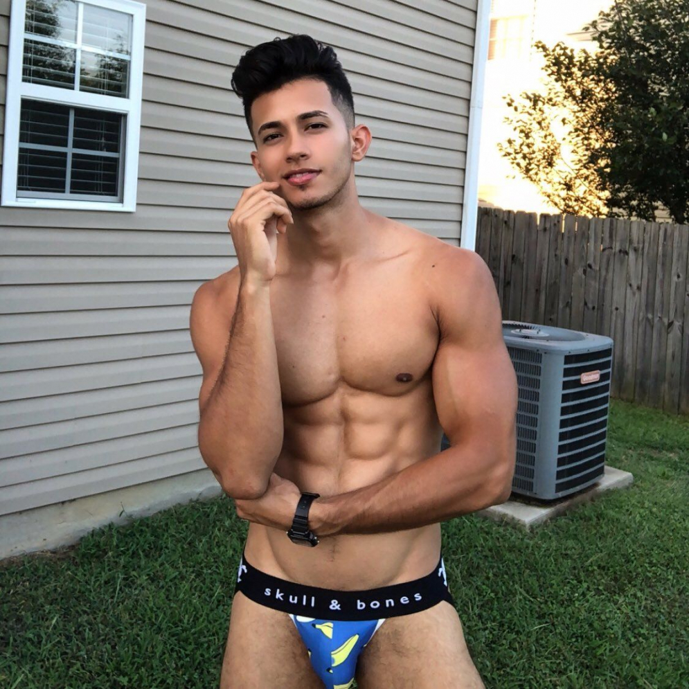 Uriel Marquez dick