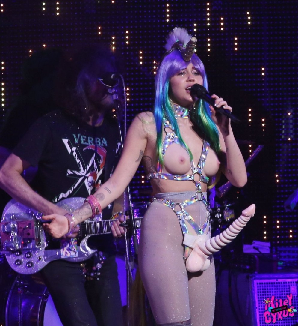 Miley Cyrus Pornstar
